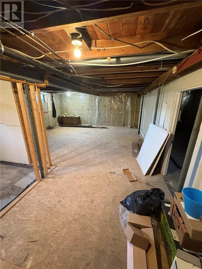 10 Lakeshore Drive, Falconbridge, Ontario P0M 1S0 - Photo 12 - 2125417