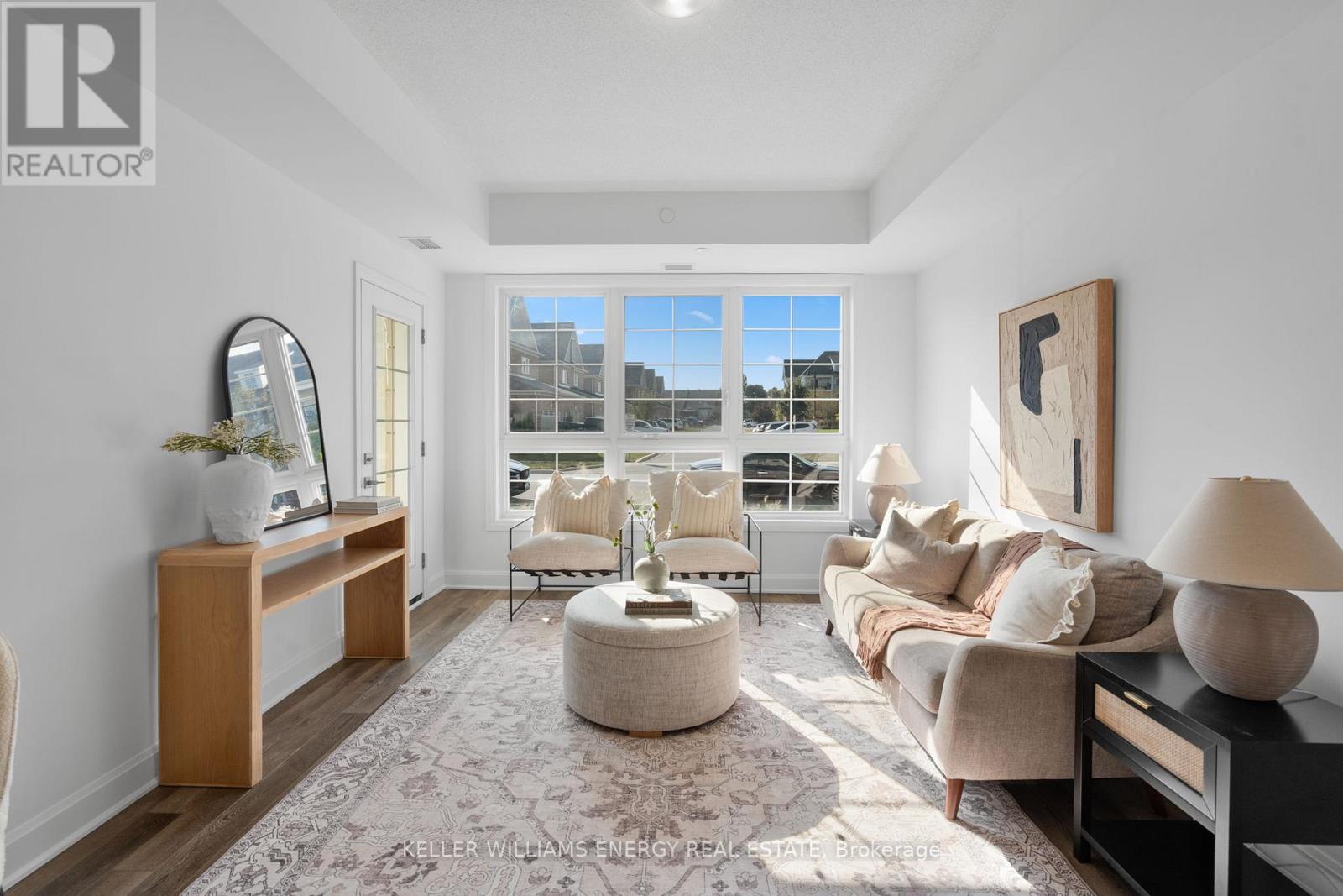 106 - 50 LAKEBREEZE DRIVE, Clarington, Ontario