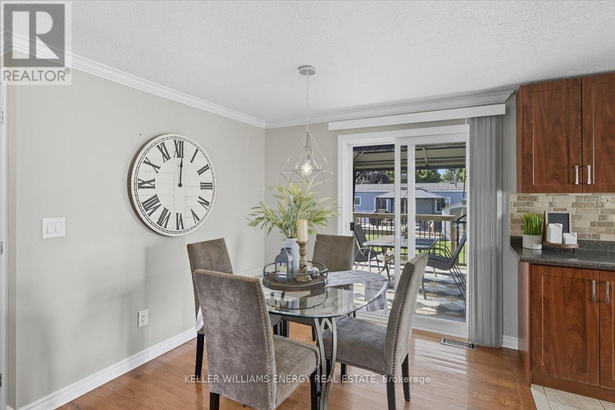 79 Fairway Drive, Clarington, Ontario  L1B 1B1 - Photo 10 - E12441035