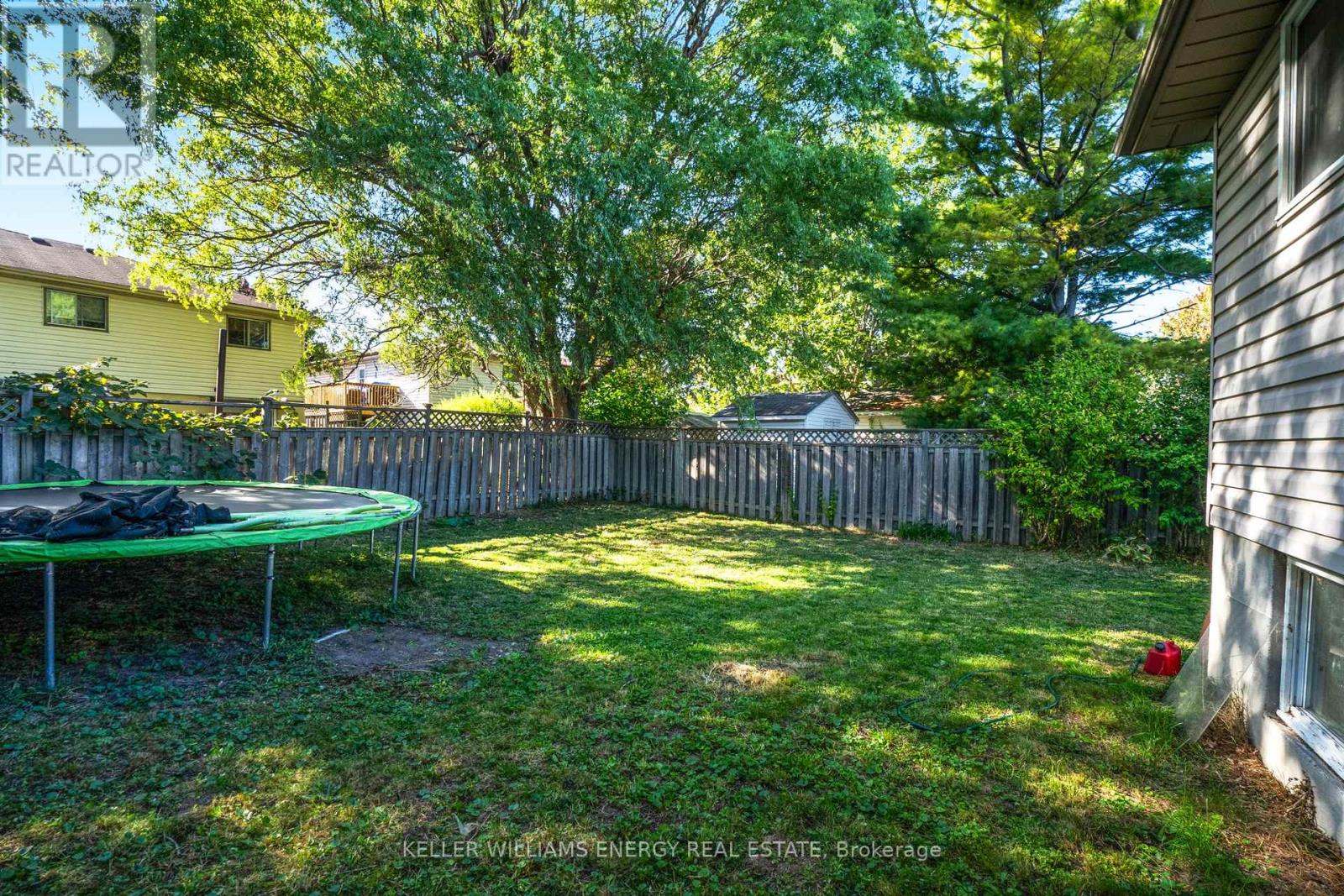 6 Fairbairn Court, Clarington, Ontario  L1C 4K9 - Photo 34 - E12439663