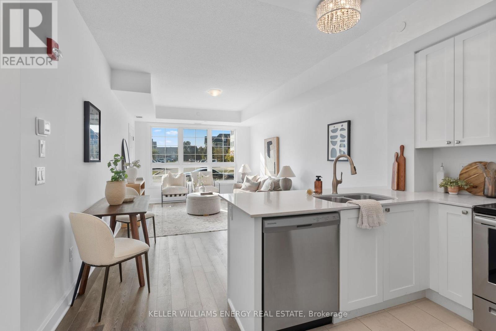 106 - 50 Lakebreeze Drive, Clarington, Ontario  L1B 0V9 - Photo 10 - E12414750