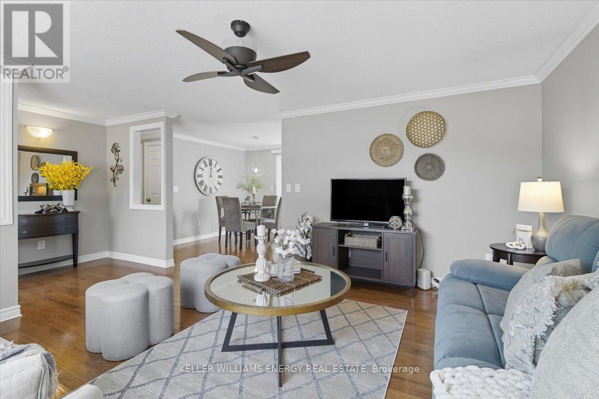 79 Fairway Drive, Clarington, Ontario  L1B 1B1 - Photo 9 - E12441035