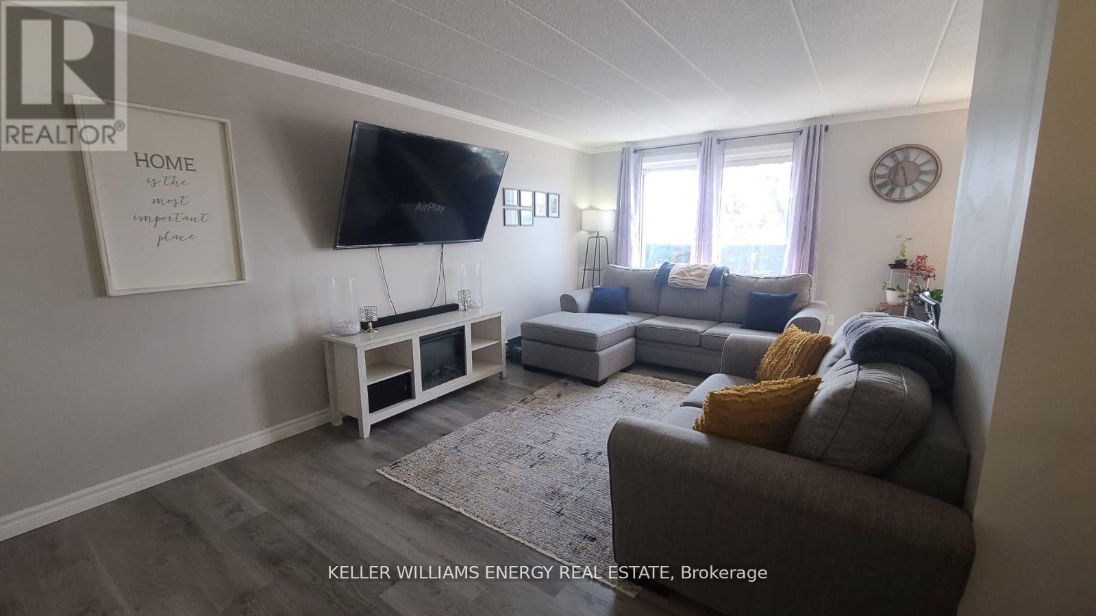 48 - 43 Taunton Road E, Oshawa, Ontario  L1G 3T6 - Photo 7 - E12455438