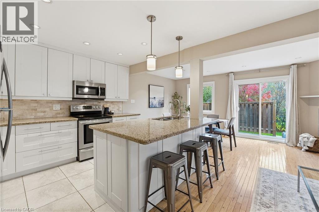 2200 Glenwood School Drive Unit# 16, Burlington, Ontario  L7R 4H5 - Photo 5 - 40784397