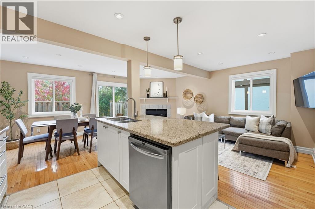 2200 Glenwood School Drive Unit# 16, Burlington, Ontario  L7R 4H5 - Photo 8 - 40784397