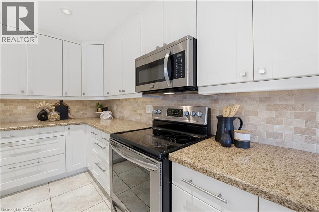 2200 Glenwood School Drive Unit# 16, Burlington, Ontario  L7R 4H5 - Photo 9 - 40784397