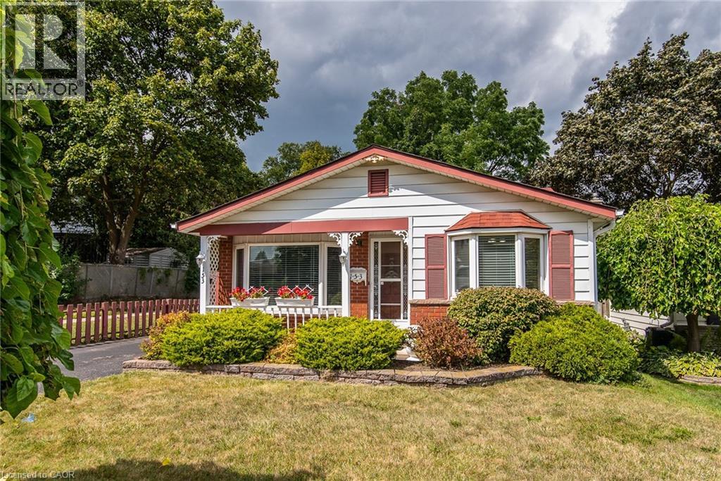 153 PINEDALE Drive, kitchener, Ontario