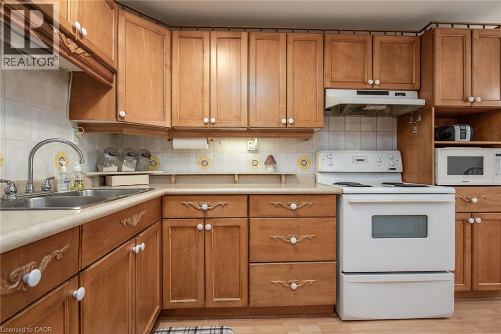 153 Pinedale Drive, Kitchener, Ontario  N2E 1K2 - Photo 18 - 40784259