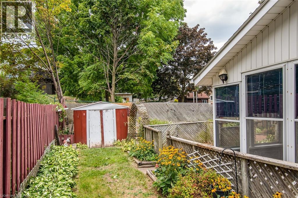 153 Pinedale Drive, Kitchener, Ontario  N2E 1K2 - Photo 3 - 40784259