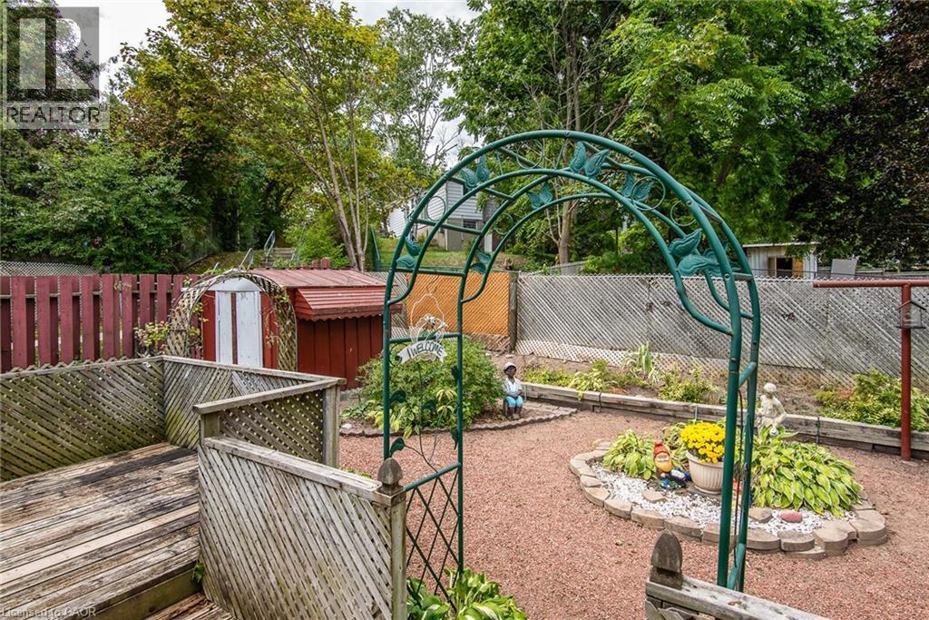 153 Pinedale Drive, Kitchener, Ontario  N2E 1K2 - Photo 5 - 40784259