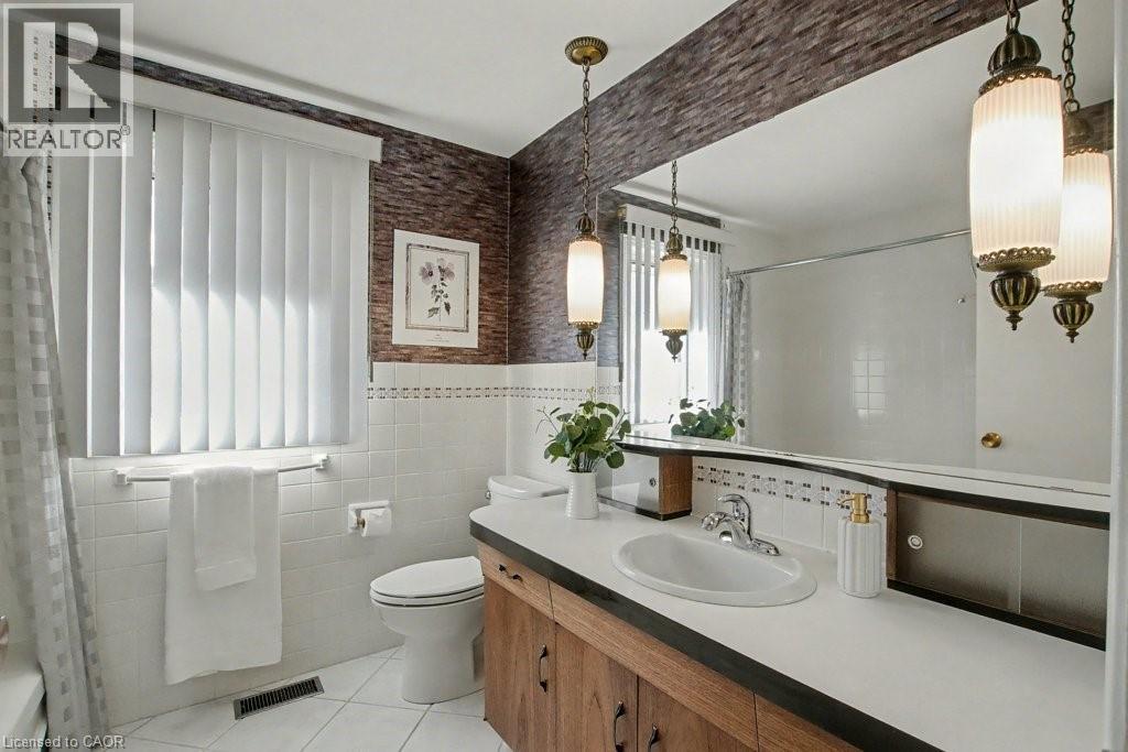 132 Carson Drive, Kitchener, Ontario  N2B 2Z2 - Photo 26 - 40784257