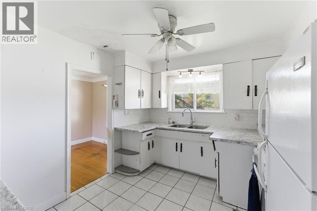 2088 Upper James Street, Hamilton, Ontario  L0R 1W0 - Photo 11 - 40783842