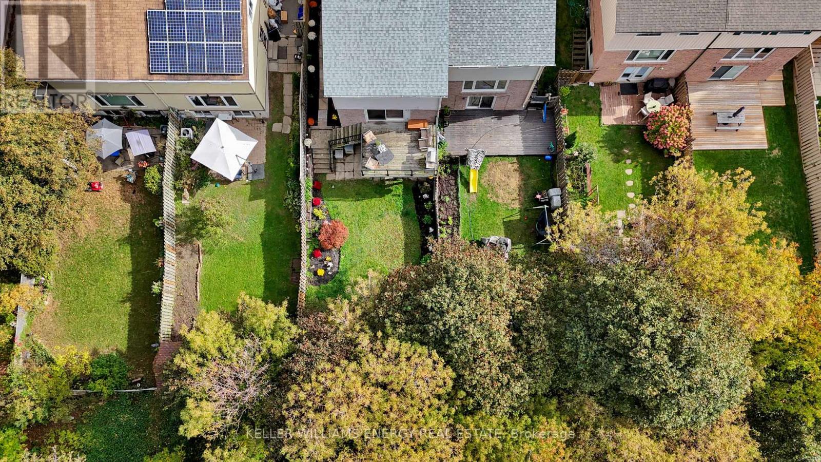 518 Camelot Drive, Oshawa, Ontario  L1K 1K4 - Photo 4 - E12467039