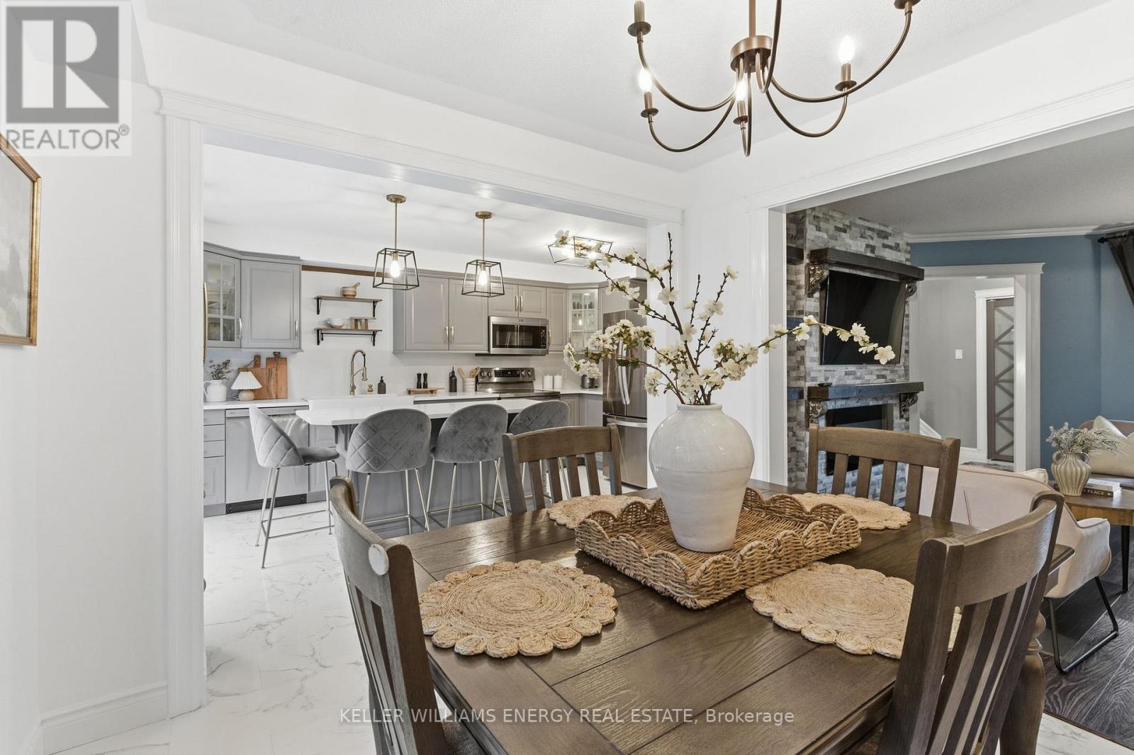 99 Bonnycastle Drive, Clarington, Ontario  L1C 4S9 - Photo 10 - E12478239