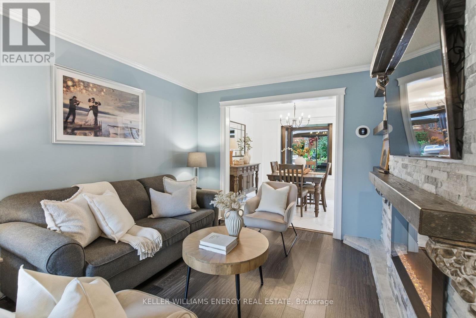 99 Bonnycastle Drive, Clarington, Ontario  L1C 4S9 - Photo 5 - E12478239