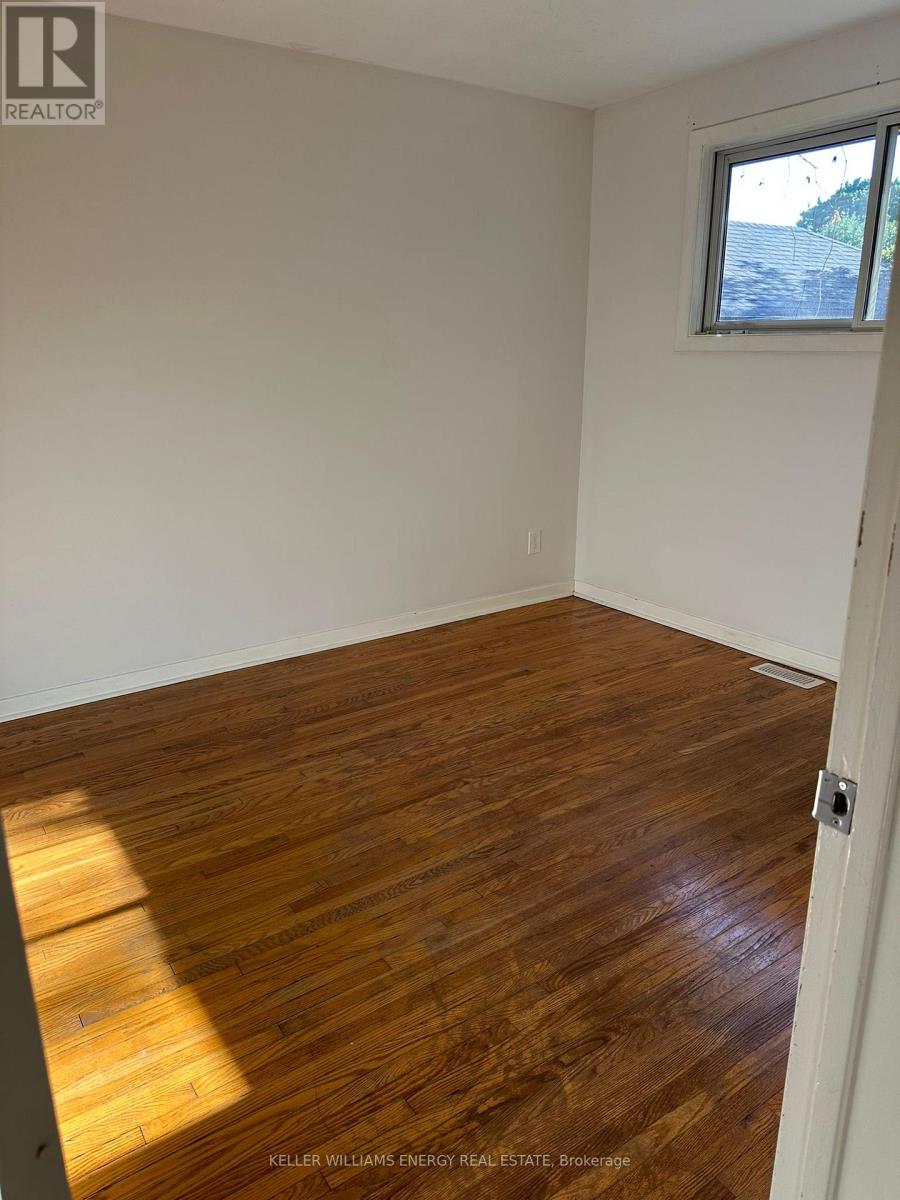 260 Linden Street, Oshawa, Ontario  L1H 6R4 - Photo 9 - E12476497