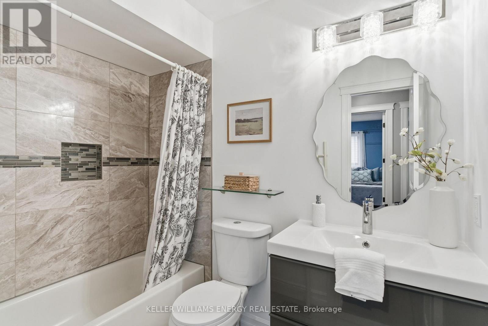 99 Bonnycastle Drive, Clarington, Ontario  L1C 4S9 - Photo 29 - E12478239