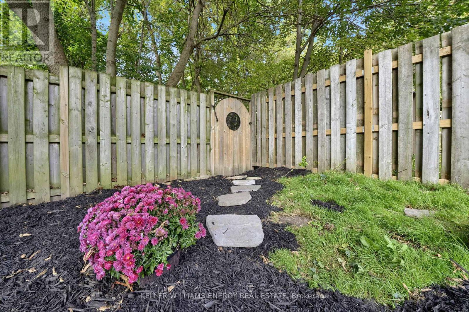 518 Camelot Drive, Oshawa, Ontario  L1K 1K4 - Photo 34 - E12467039