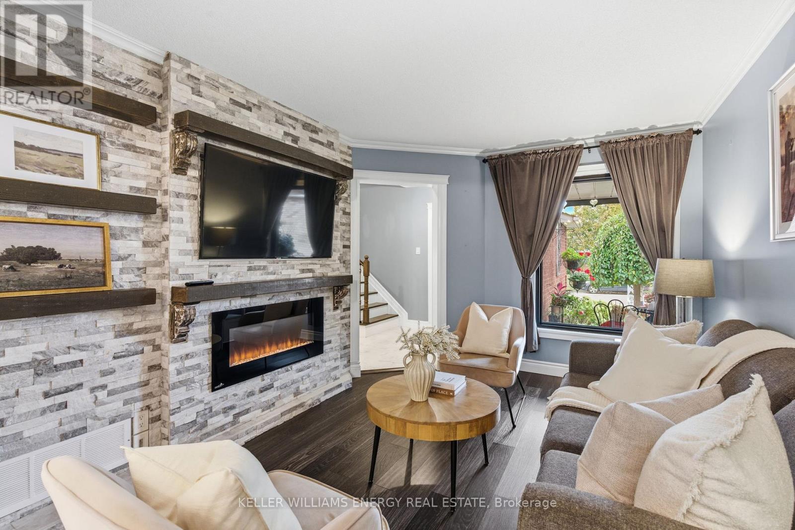 99 Bonnycastle Drive, Clarington, Ontario  L1C 4S9 - Photo 7 - E12478239