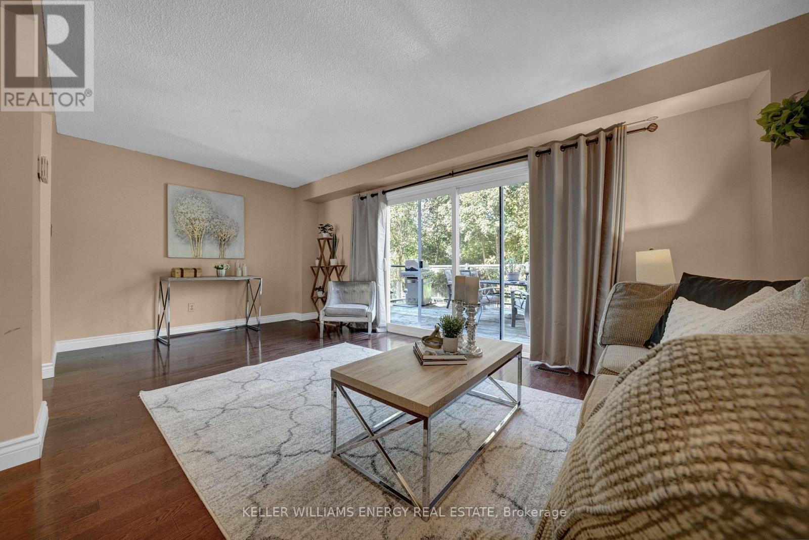 518 Camelot Drive, Oshawa, Ontario  L1K 1K4 - Photo 10 - E12467039