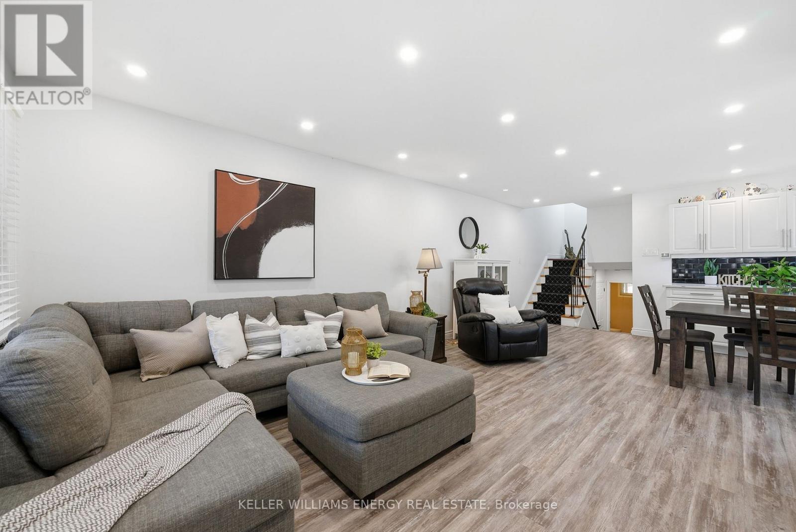 649 Berwick Crescent, Oshawa, Ontario  L1J 3E6 - Photo 10 - E12475849