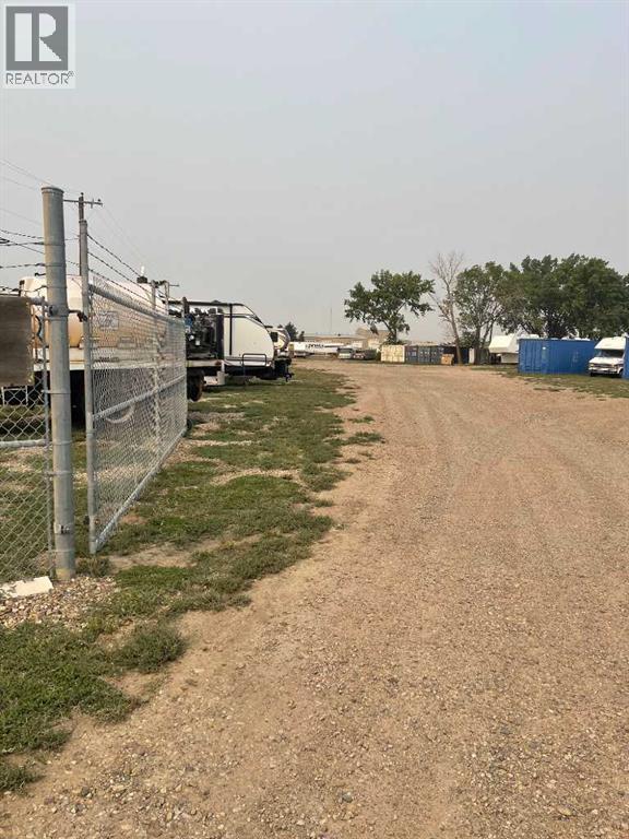 301 Mitchell Street Ne, Redcliff, Alberta  T0J 2P0 - Photo 3 - A2215261