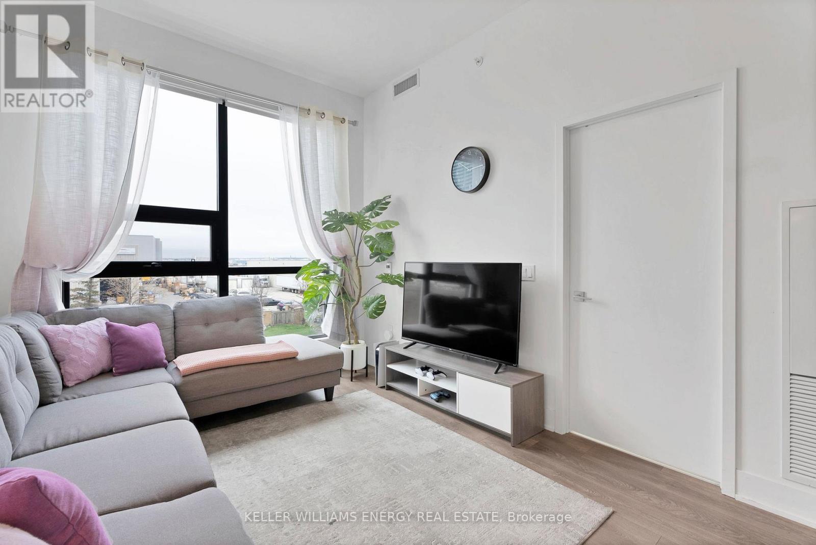 219 - 2908 Highway 7, Vaughan, Ontario  L4K 0K5 - Photo 13 - N12214595