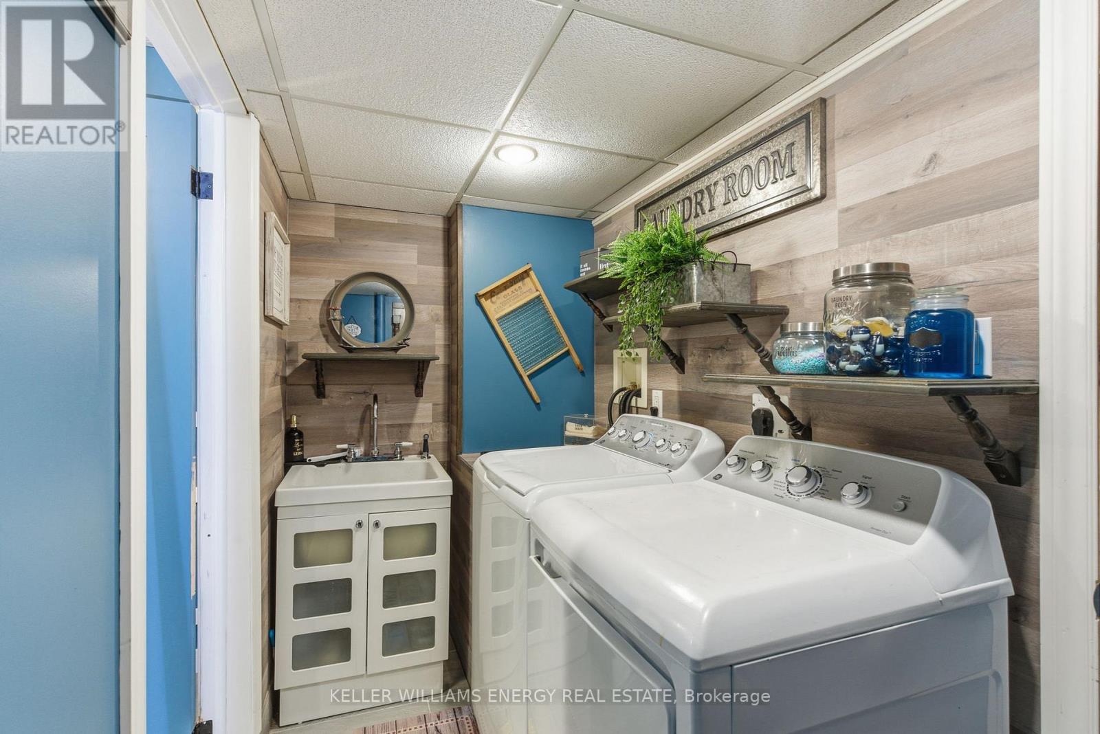 99 Bonnycastle Drive, Clarington, Ontario  L1C 4S9 - Photo 38 - E12478239