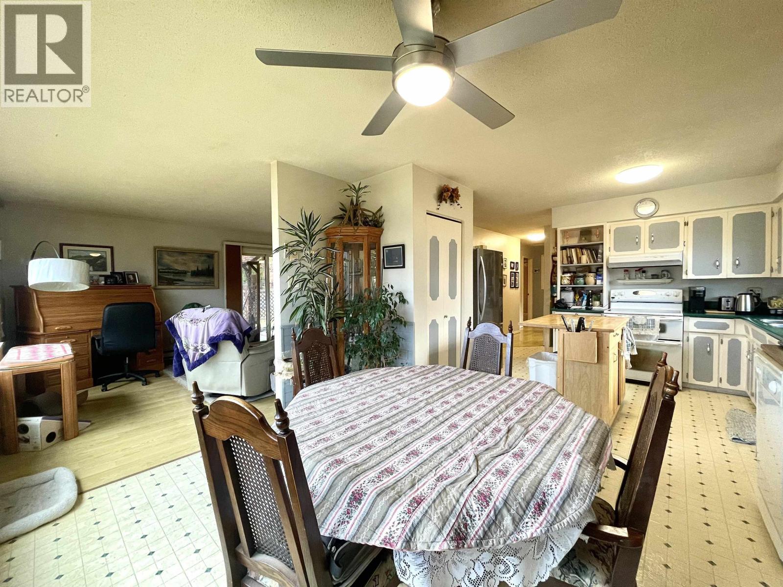 1514 Queen Street, Smithers, British Columbia  V0J 2N0 - Photo 6 - R3063023