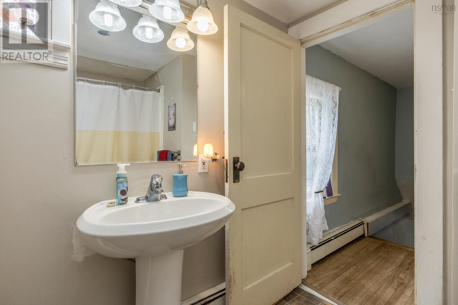 335 Granville Street, Bridgetown, Nova Scotia  B0S 1C0 - Photo 31 - 202512284