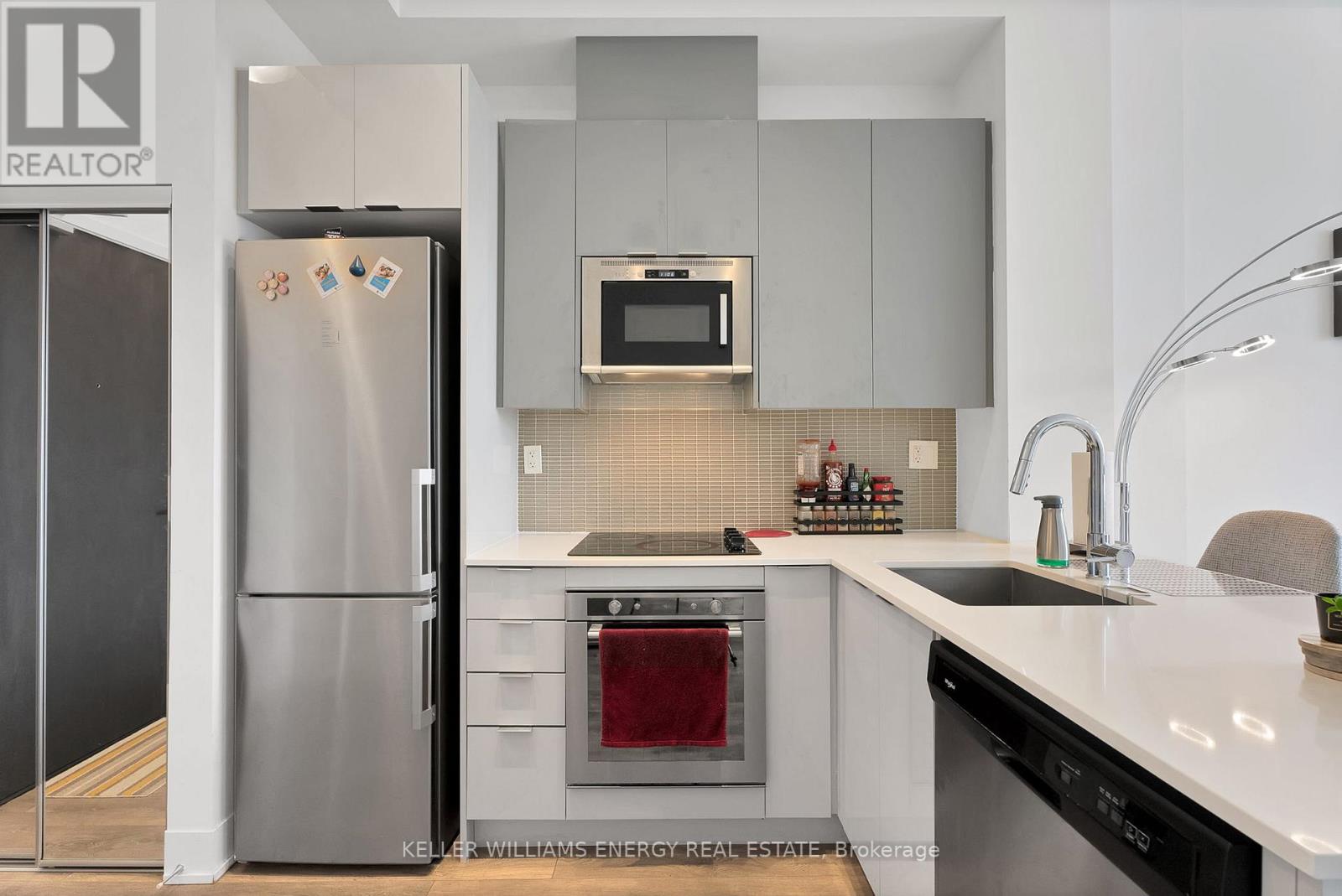 219 - 2908 Highway 7, Vaughan, Ontario  L4K 0K5 - Photo 6 - N12214595