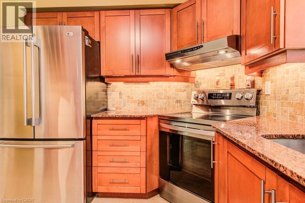 18 Marshall Avenue, North Dumfries, Ontario  N0B 1E0 - Photo 13 - 40744707