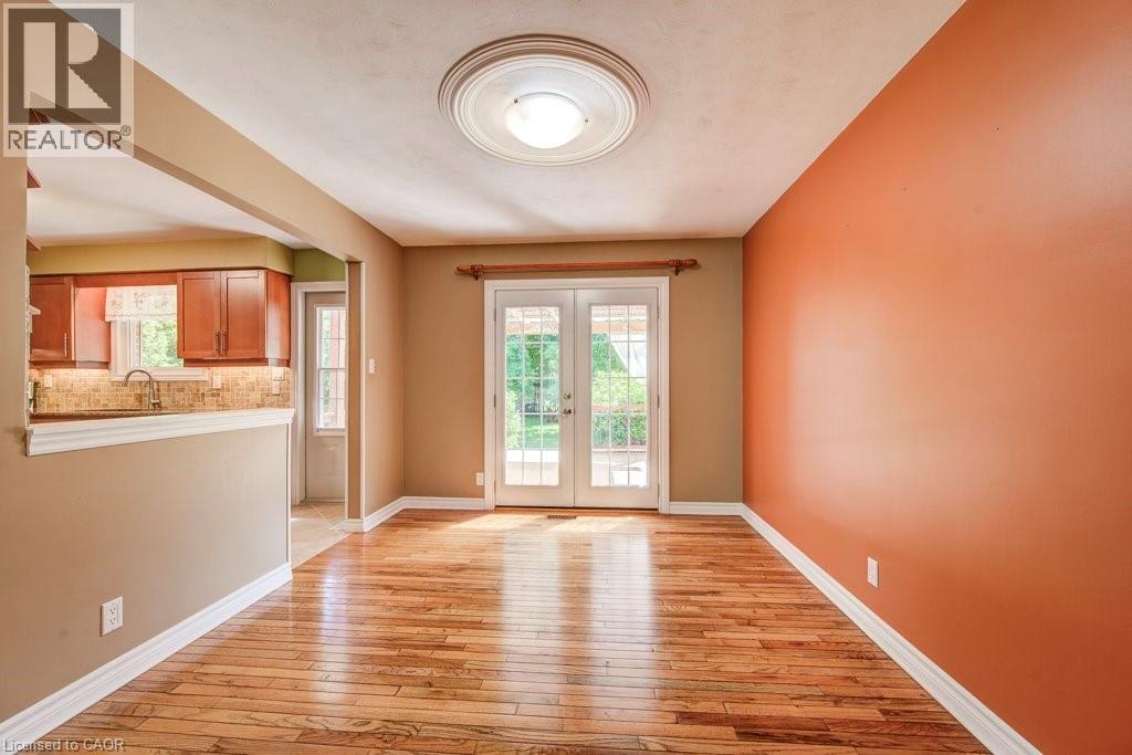 18 Marshall Avenue, North Dumfries, Ontario  N0B 1E0 - Photo 9 - 40744707