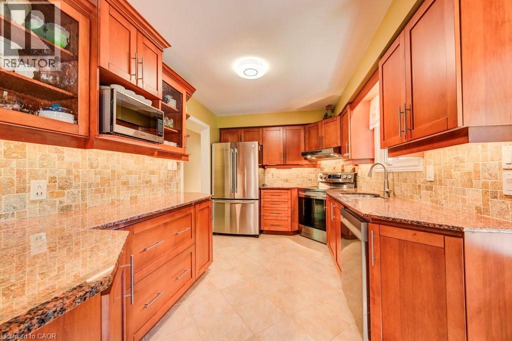 18 Marshall Avenue, North Dumfries, Ontario  N0B 1E0 - Photo 11 - 40744707