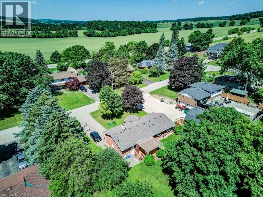 18 Marshall Avenue, North Dumfries, Ontario  N0B 1E0 - Photo 36 - 40744707