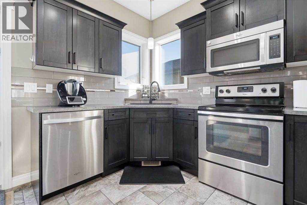 53 Adina Close, Blackfalds, Alberta  T4M 0J4 - Photo 13 - A2267865