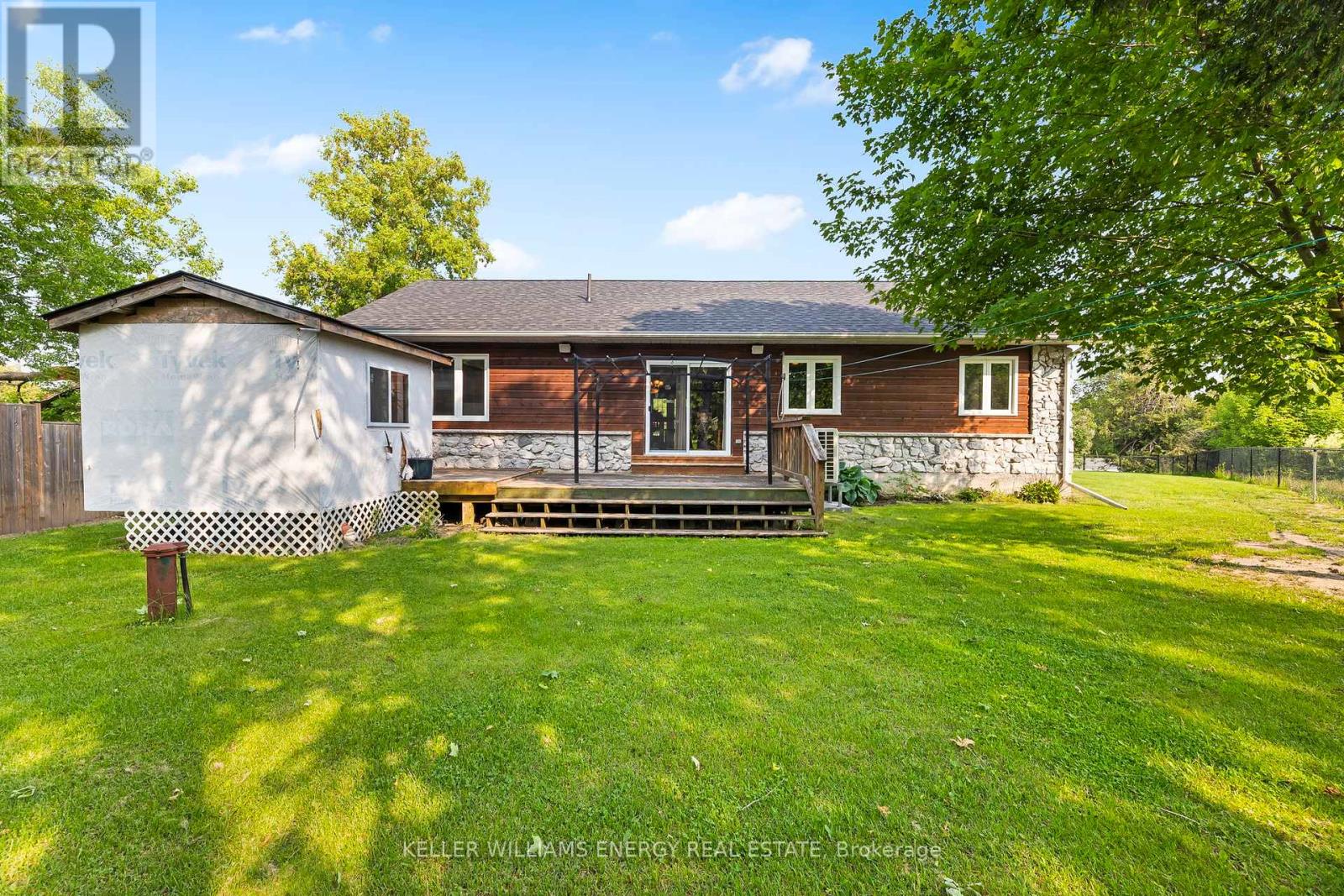 4070 Hwy 28, Selwyn, Ontario K0L 2H0 - Photo 6 - X12363501