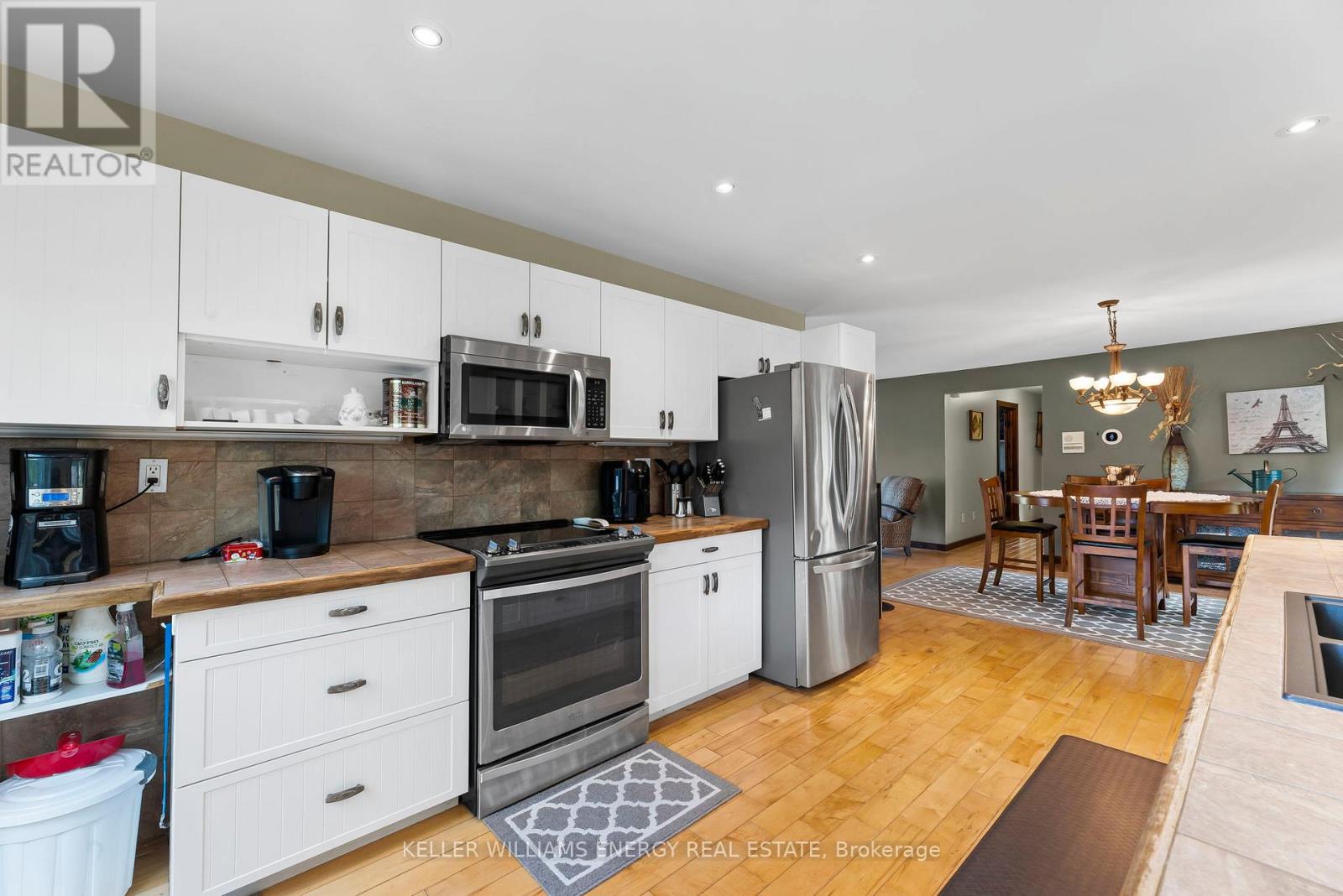 4070 Hwy 28, Selwyn, Ontario K0L 2H0 - Photo 16 - X12363501