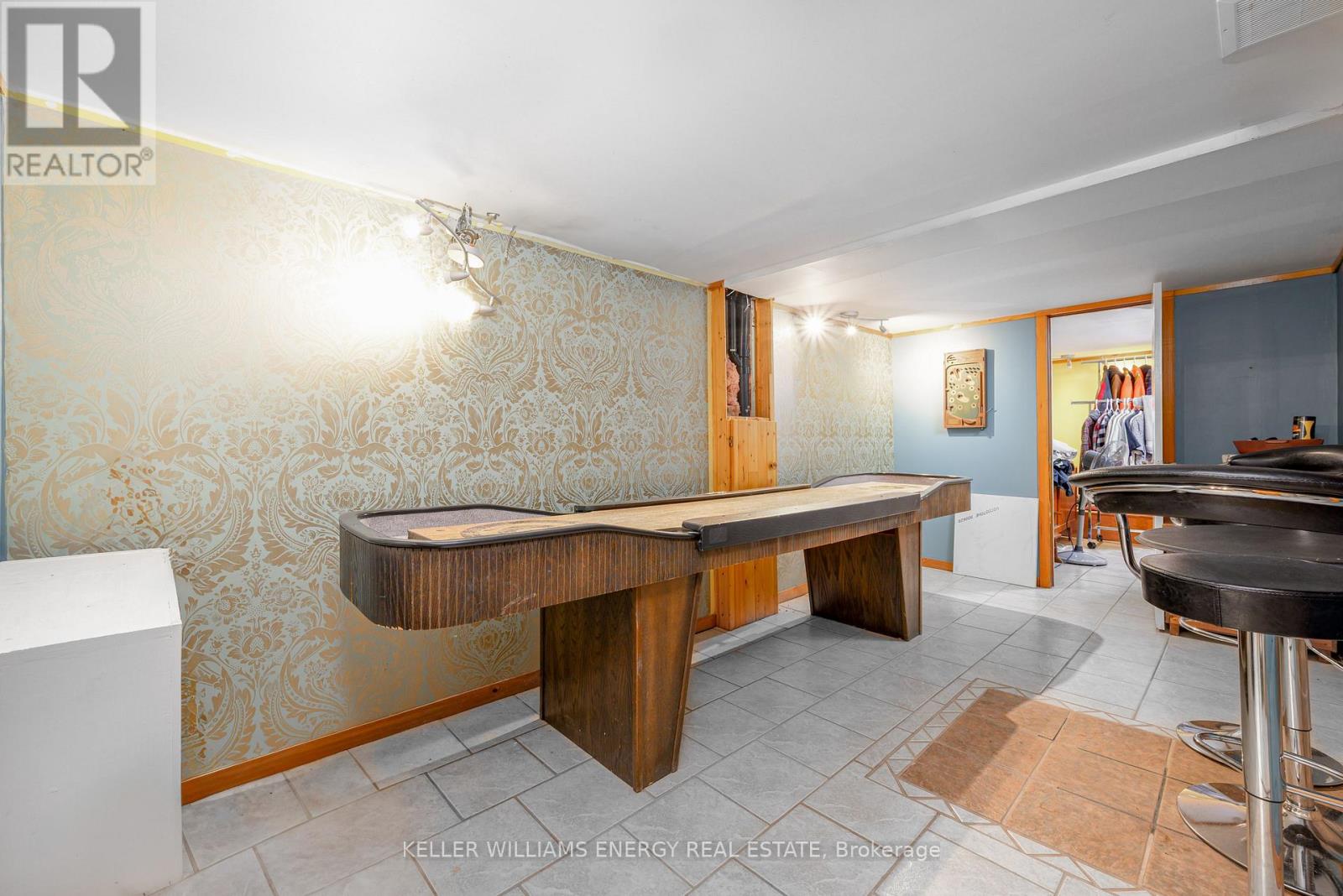 260 Edwina Drive, Trent Lakes, Ontario  K0M 1A0 - Photo 22 - X12388461