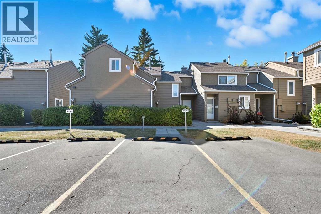 201, 829 Coach Bluff Crescent Sw, Calgary, Alberta T3H 1B1 - Photo 15 - A2260118