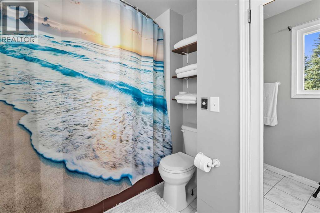 201, 829 Coach Bluff Crescent Sw, Calgary, Alberta T3H 1B1 - Photo 11 - A2260118