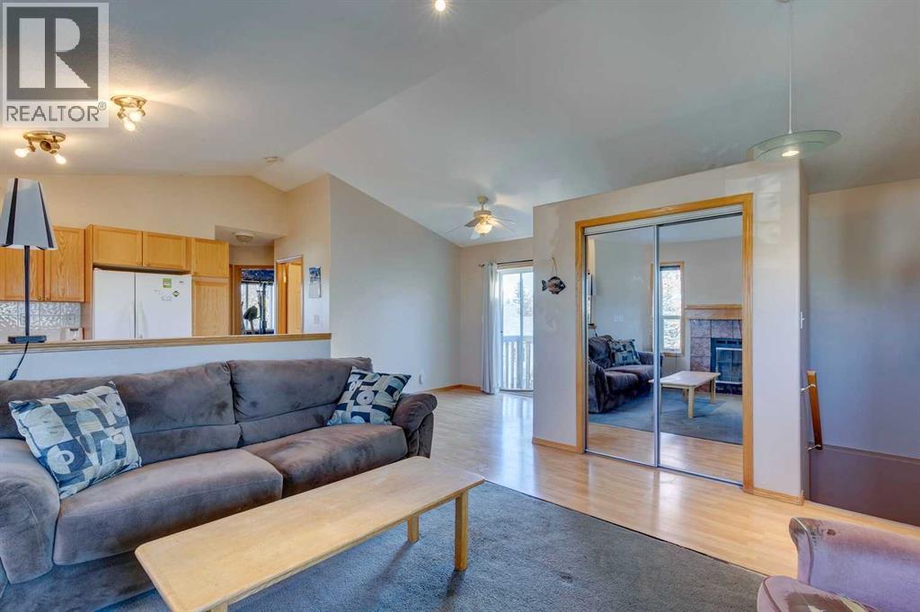 701 Sheep River Court, Okotoks, Alberta  T1S 1T8 - Photo 8 - A2263842