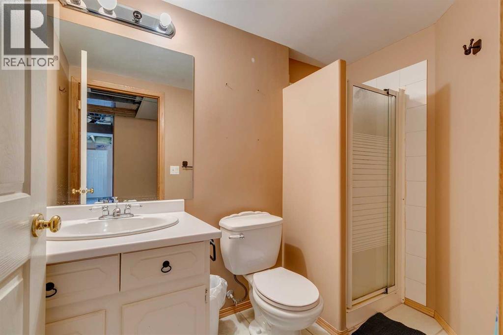 701 Sheep River Court, Okotoks, Alberta  T1S 1T8 - Photo 22 - A2263842