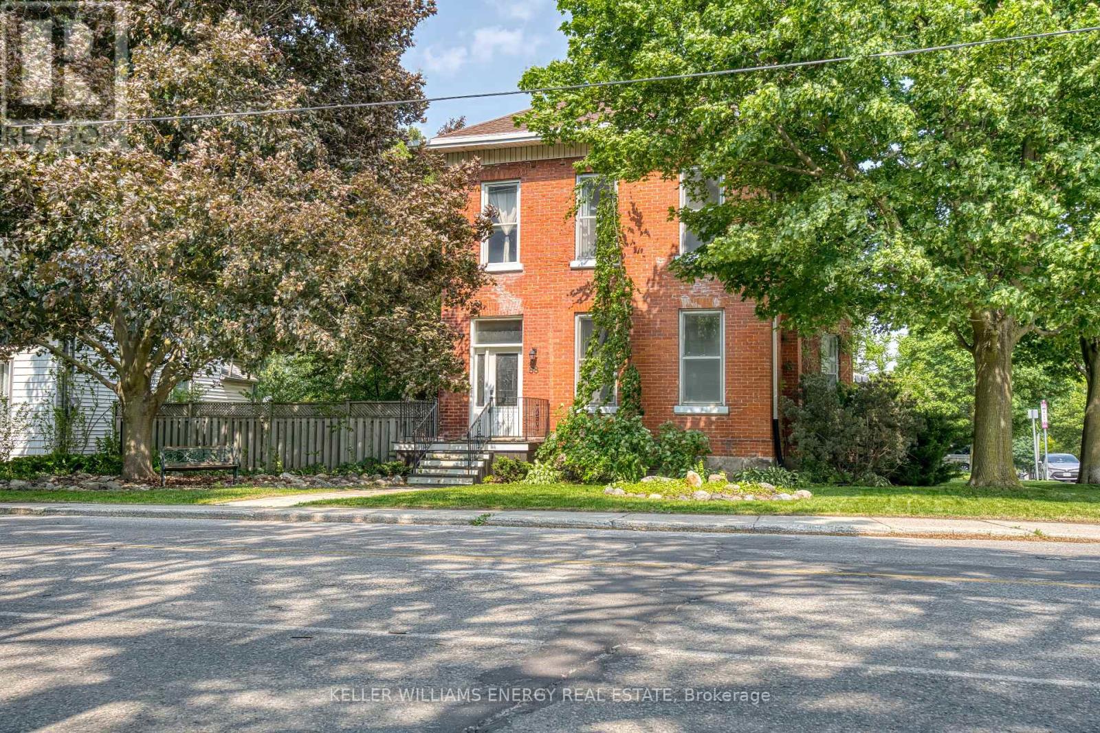 88 WELLINGTON STREET N, Woodstock, Ontario