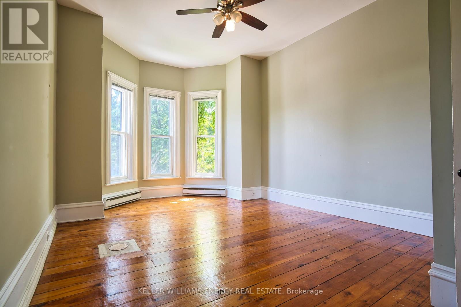 88 Wellington Street N, Woodstock, Ontario  N4S 6R1 - Photo 32 - X12437587