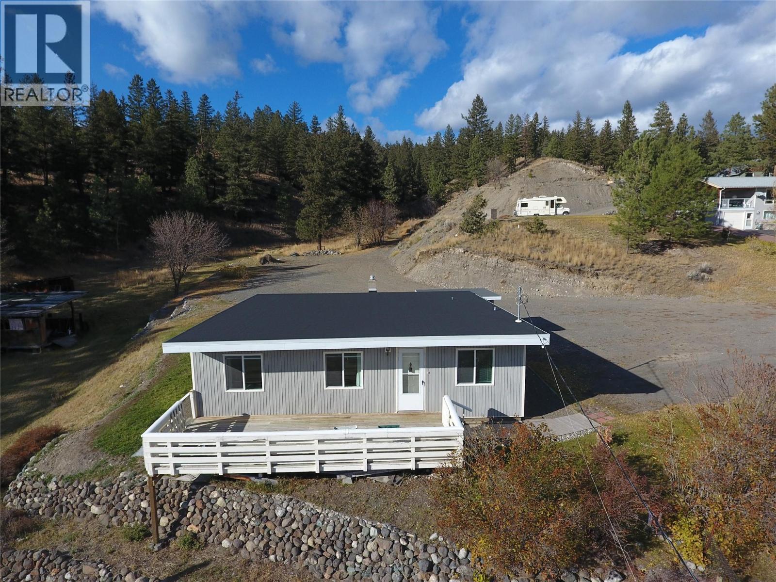 409 LEBOURDAIS Avenue, clinton, British Columbia