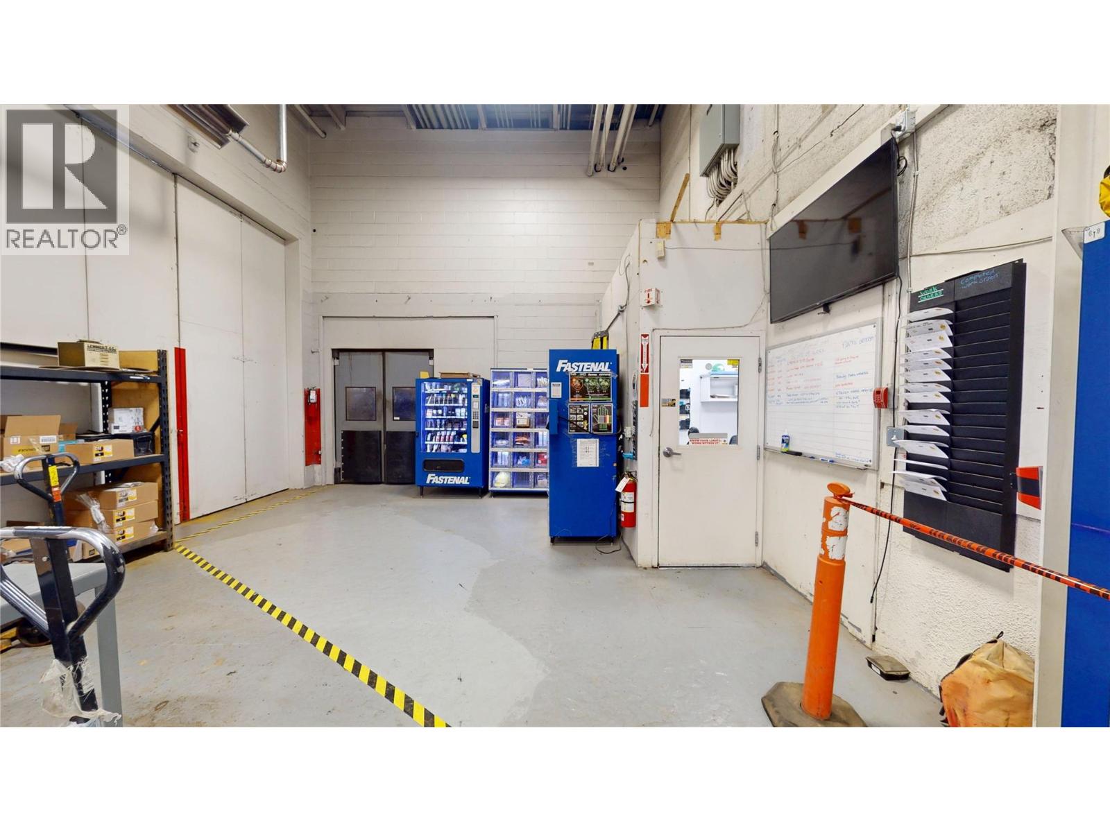 815 Cranbrook Street N, Cranbrook, British Columbia  V1C 3S2 - Photo 64 - 10365801