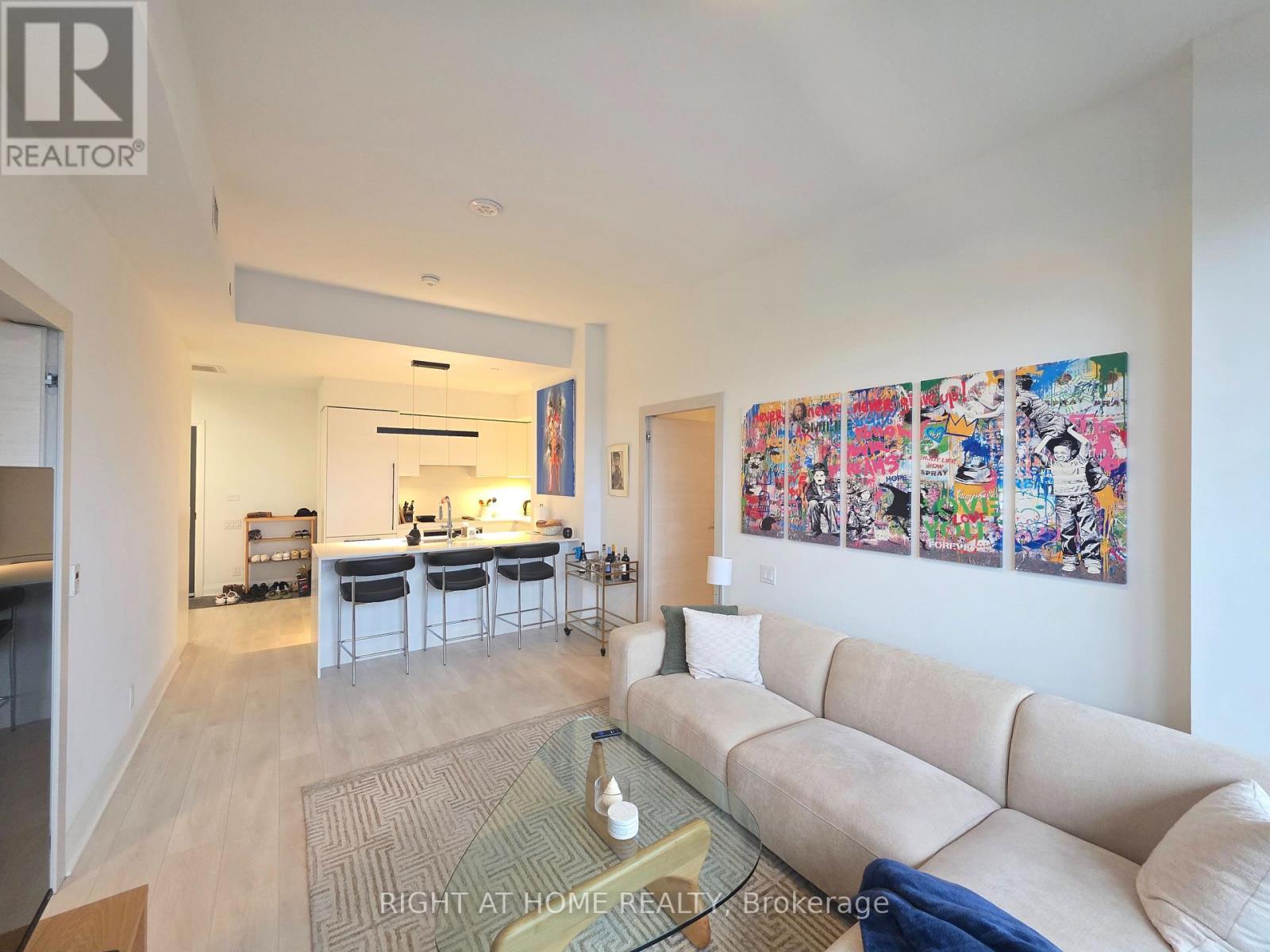 703 - 33 Frederick Todd Way N, Toronto, Ontario  M4G 2L2 - Photo 6 - C12475658