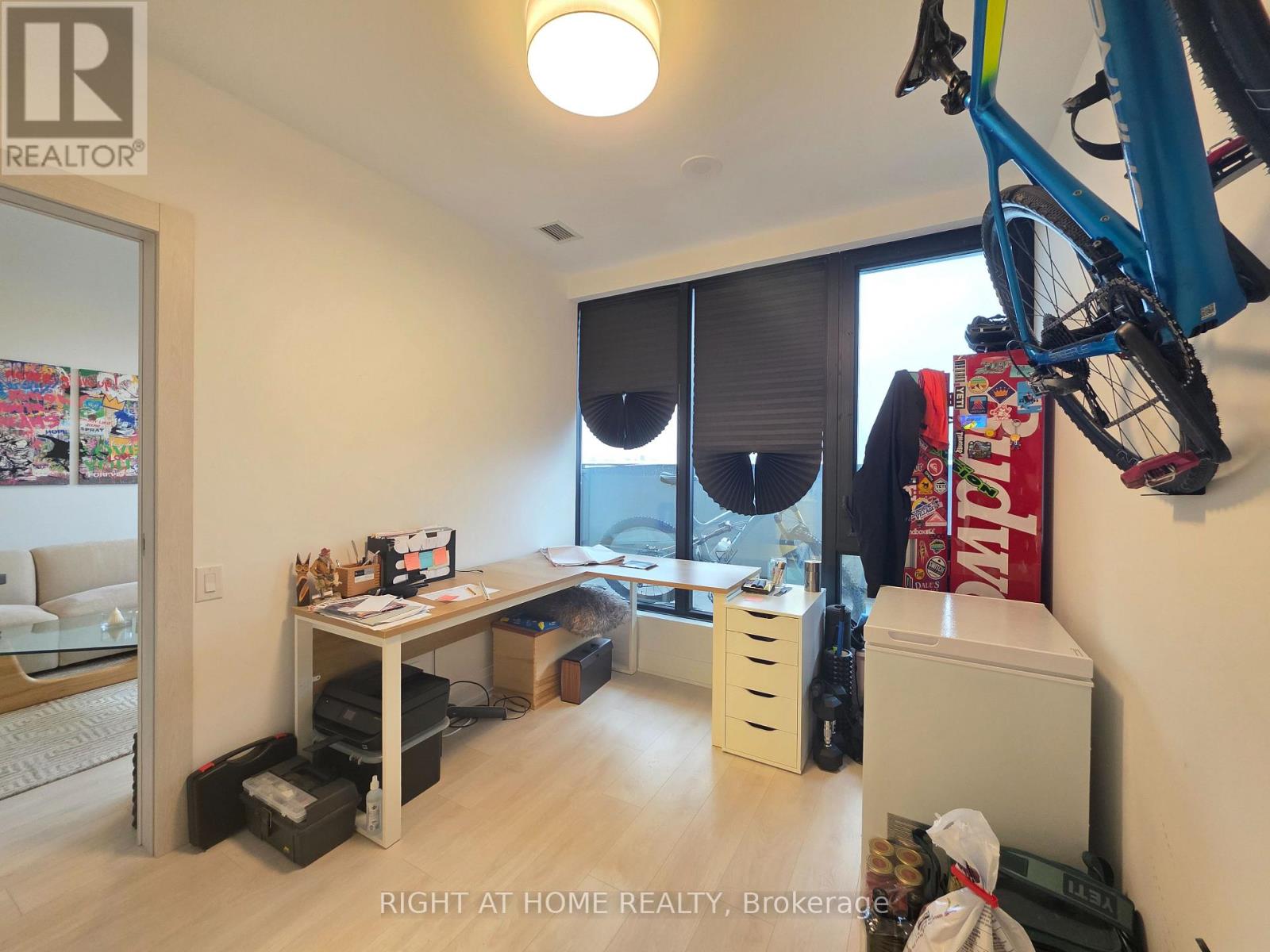 703 - 33 Frederick Todd Way N, Toronto, Ontario  M4G 2L2 - Photo 9 - C12475658