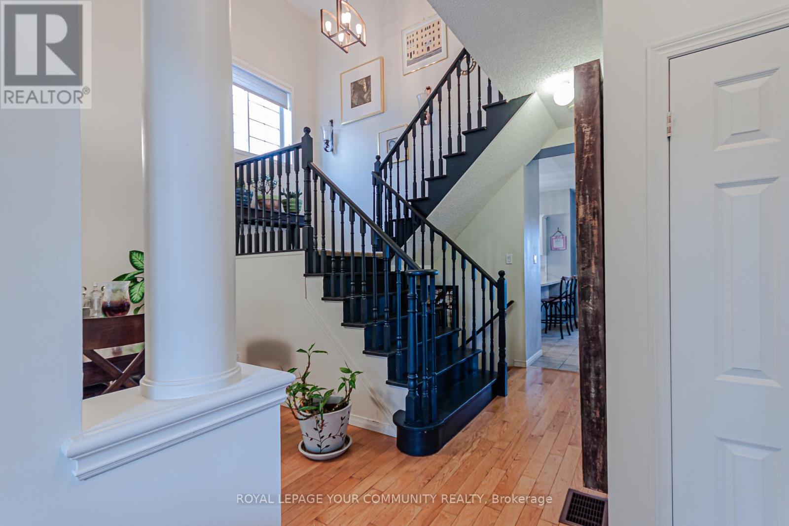 1516 Skyview Street, Oshawa, Ontario  L1K 2S3 - Photo 6 - E12474860